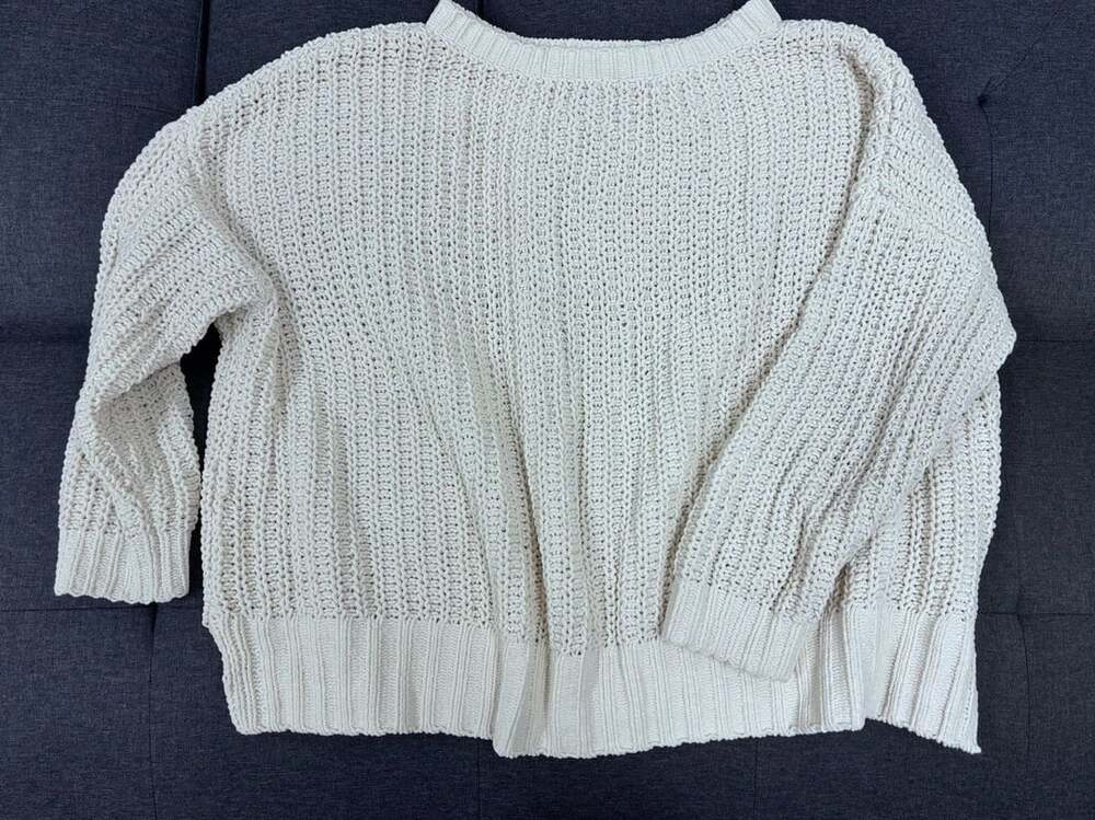 American Eagle Chunky Knit Sweater Size S White Cotton